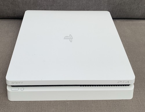 Sony playstation ps4 slim - 4,